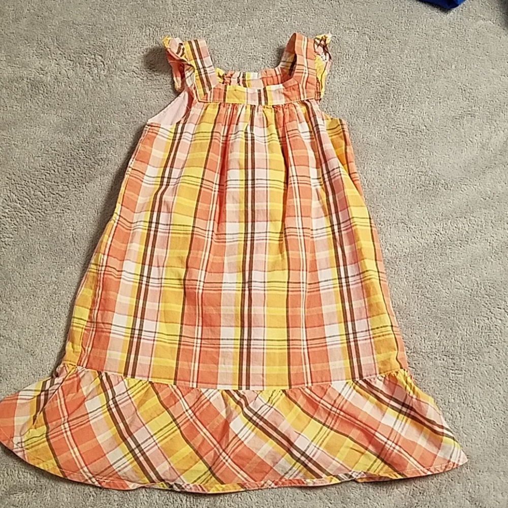 Girls dress